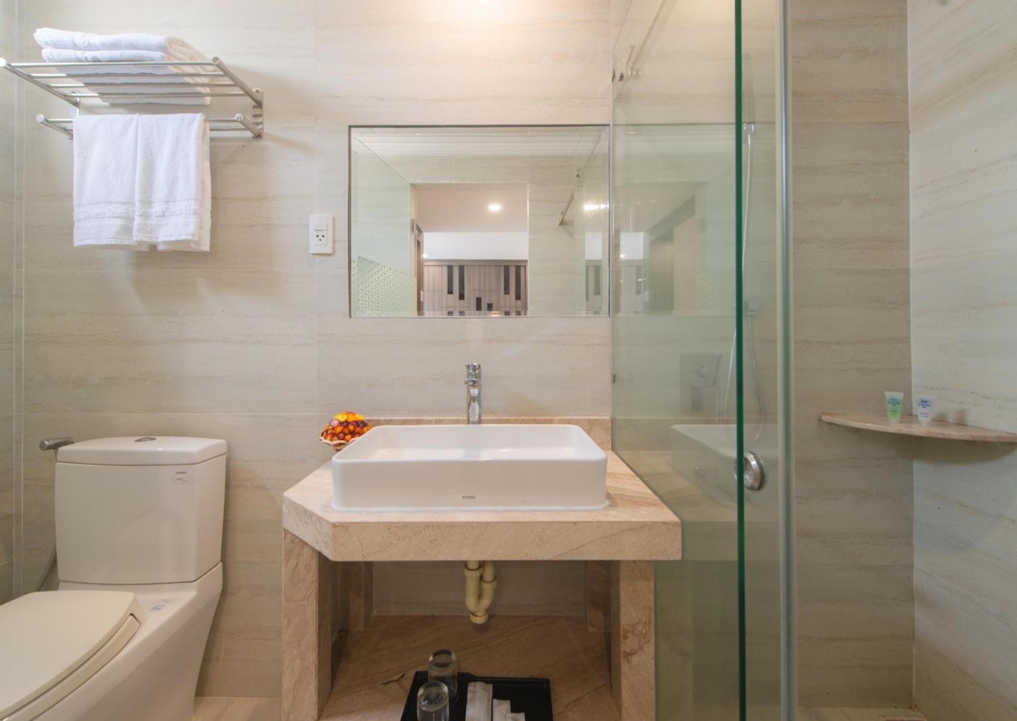 Seven Seas Hotel Nha Trang Exteriör bild